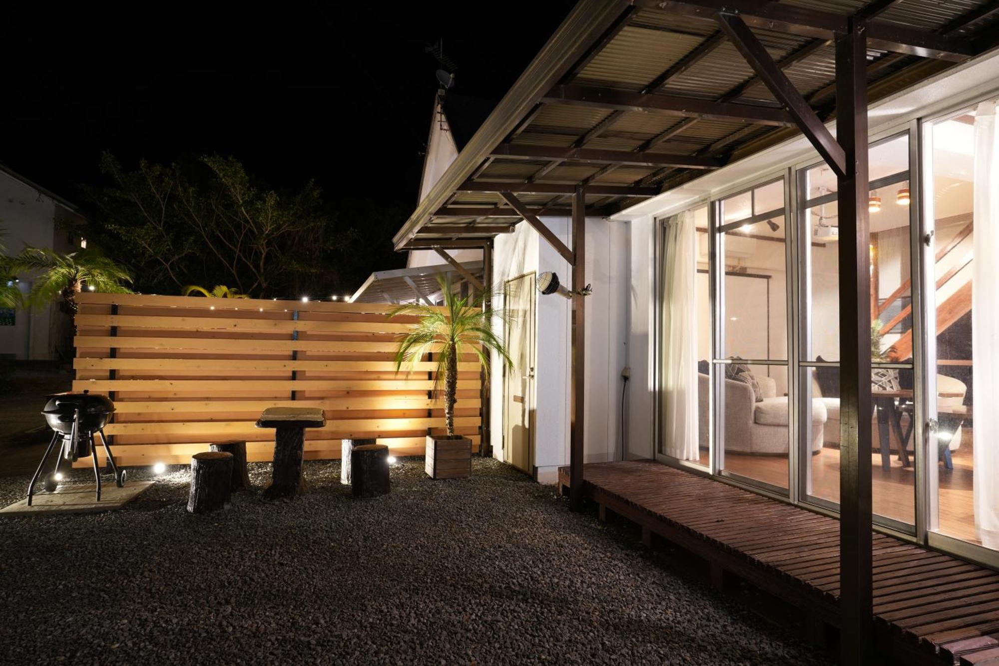 Cinema Resorts 3 Motobu Exterior foto